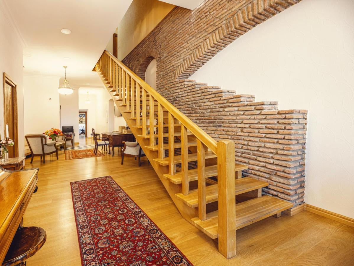 Octava Boutique Hotel Tbilissi Extérieur photo