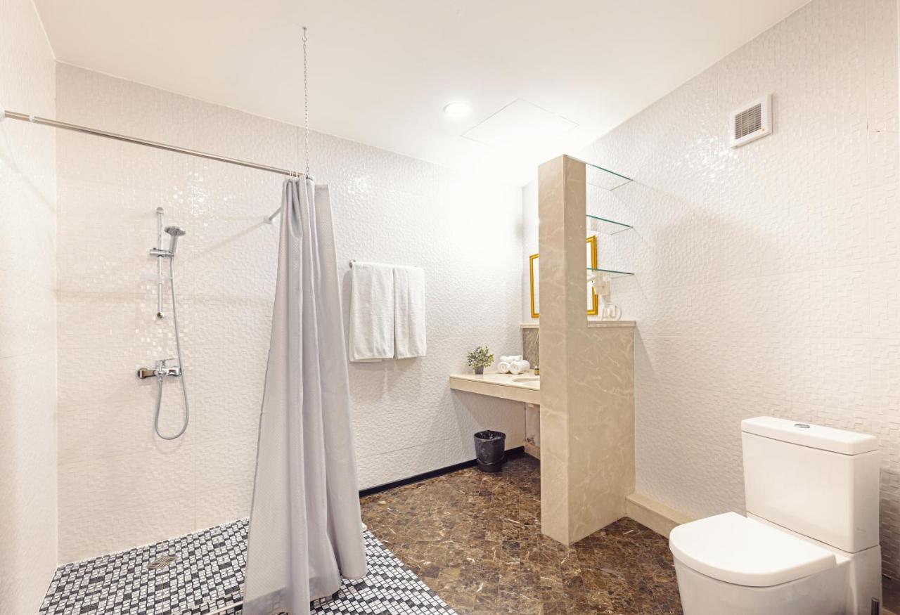 Octava Boutique Hotel Tbilissi Extérieur photo